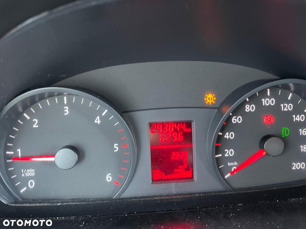 Volkswagen CRAFTER - 9