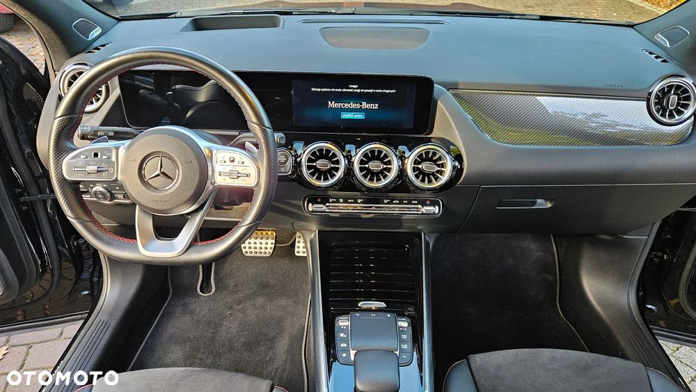 Mercedes-Benz GLA 250 4-Matic AMG Line - 35
