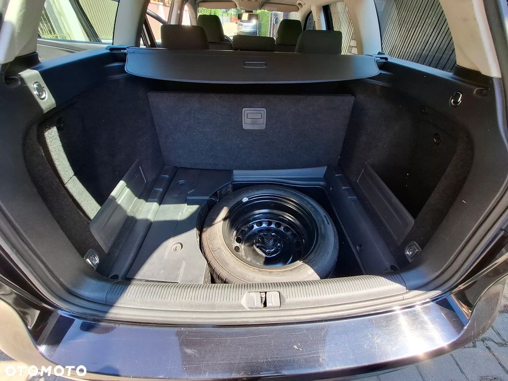 Volkswagen Passat 1.9 TDI Comfortline - 6