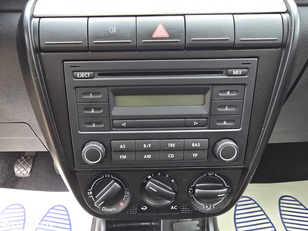 Volkswagen Fox - 26