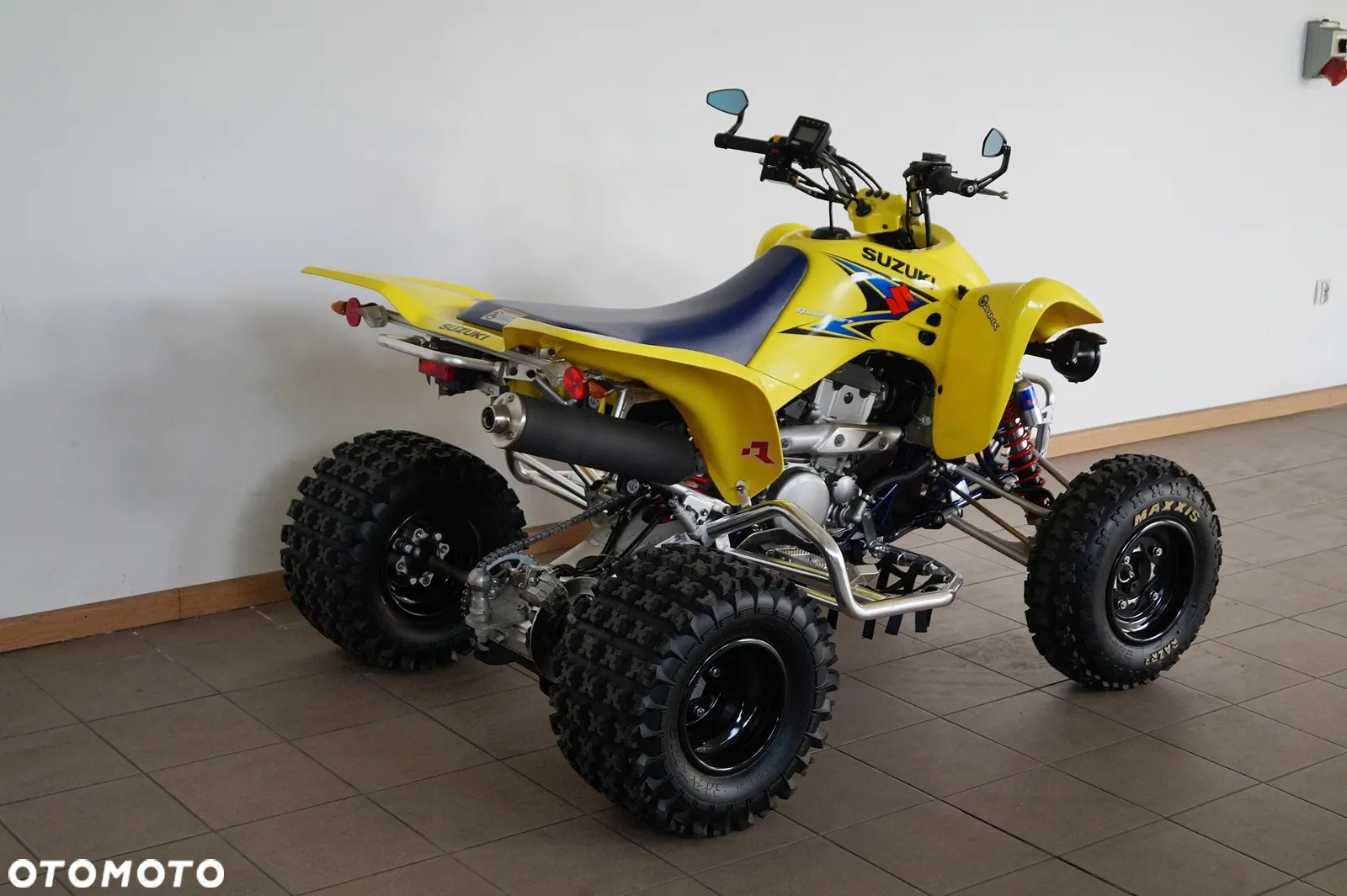 Suzuki Inny - 11