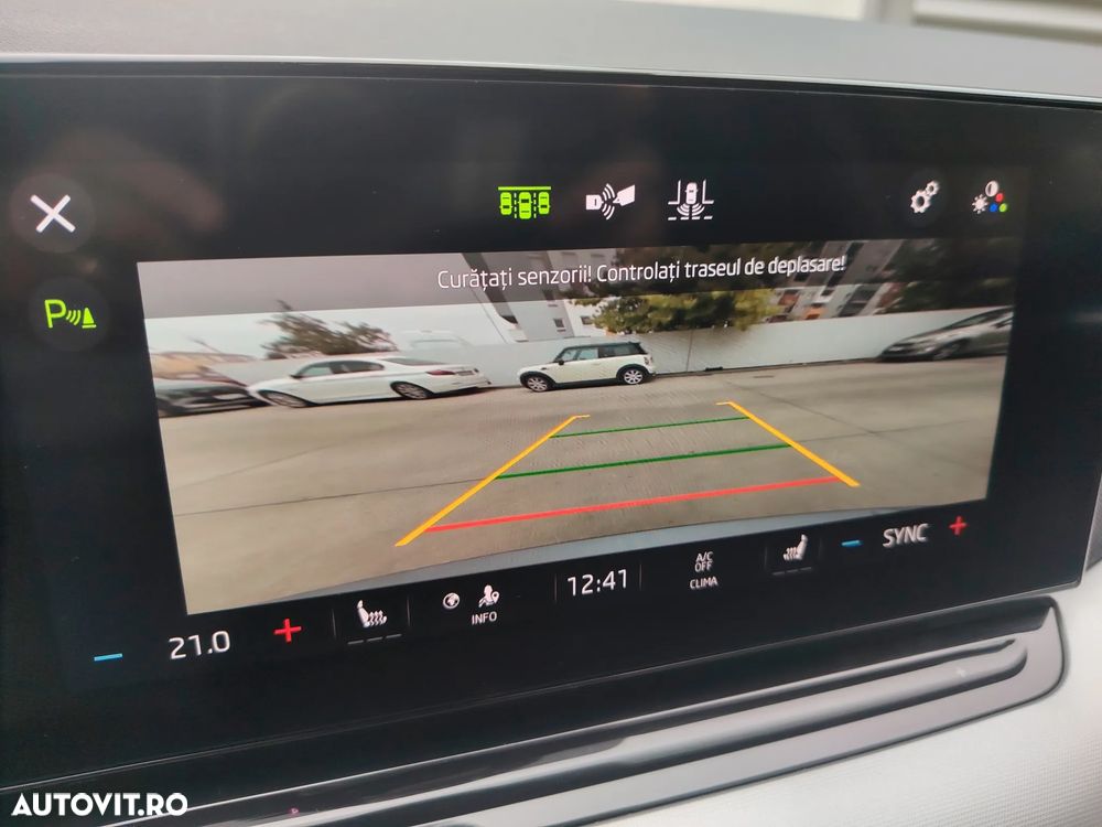 Skoda Octavia 2.0 TDI DSG Edition - 3