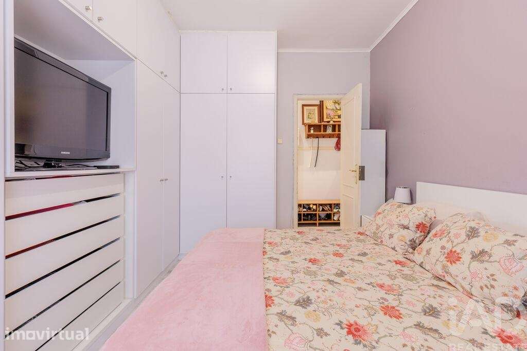 Apartamento T4 em Almada, Cova da Piedade, Pragal e Cacilhas de 92 m2 - Grande imagem: 2/36