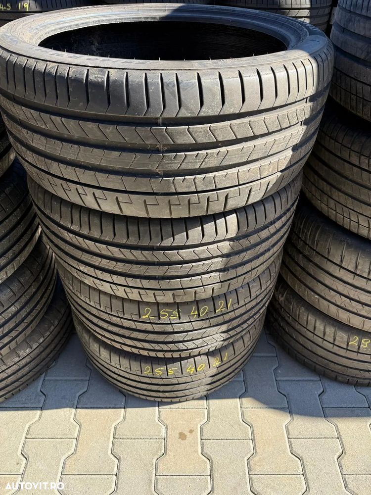 255 40 r21 Pirelli, vara - 1