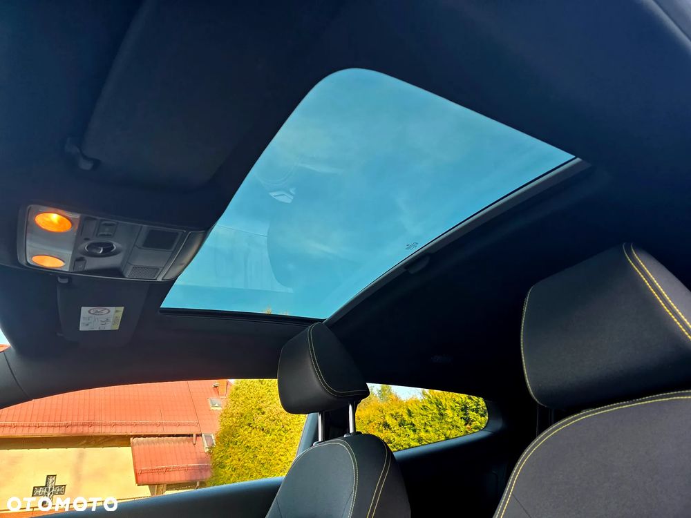 Volkswagen Scirocco 1.4 TSI BlueMotion Technology Club - 37