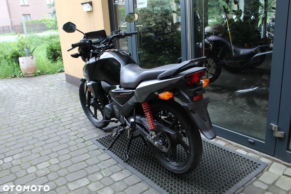 Honda CBF - 6