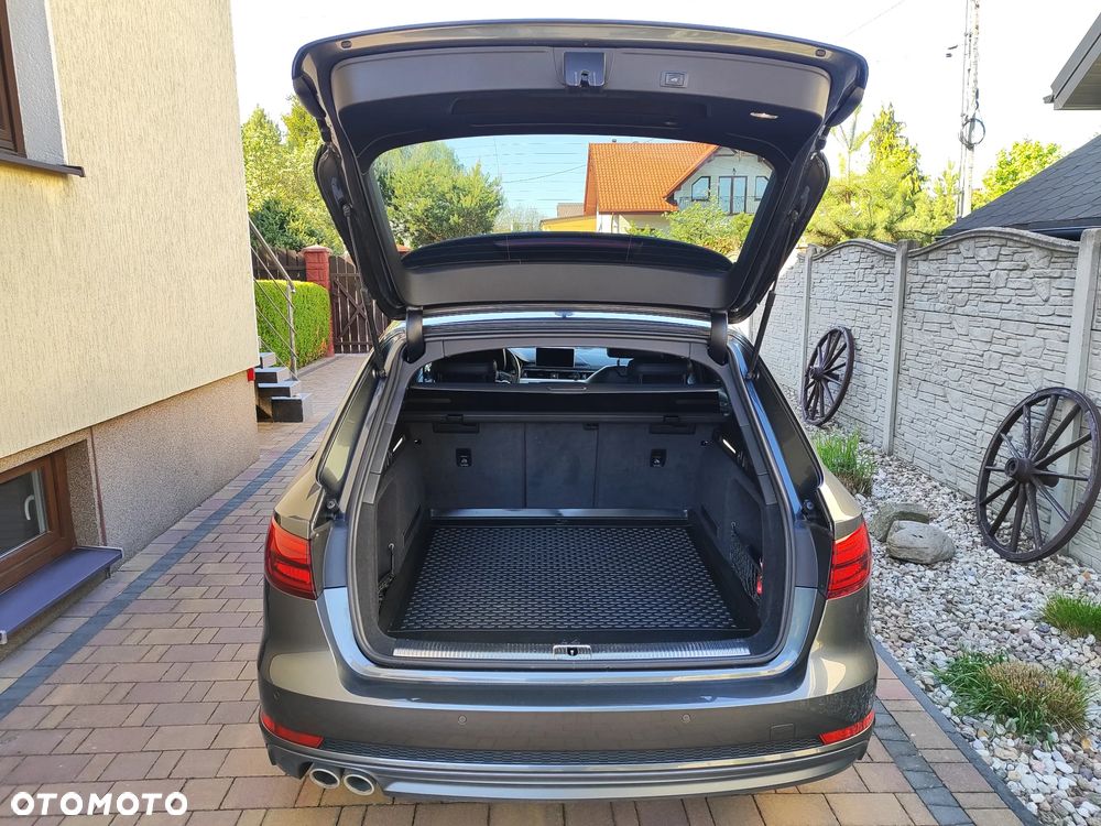 Audi A4 Avant 2.0 TDI ultra S tronic design - 4