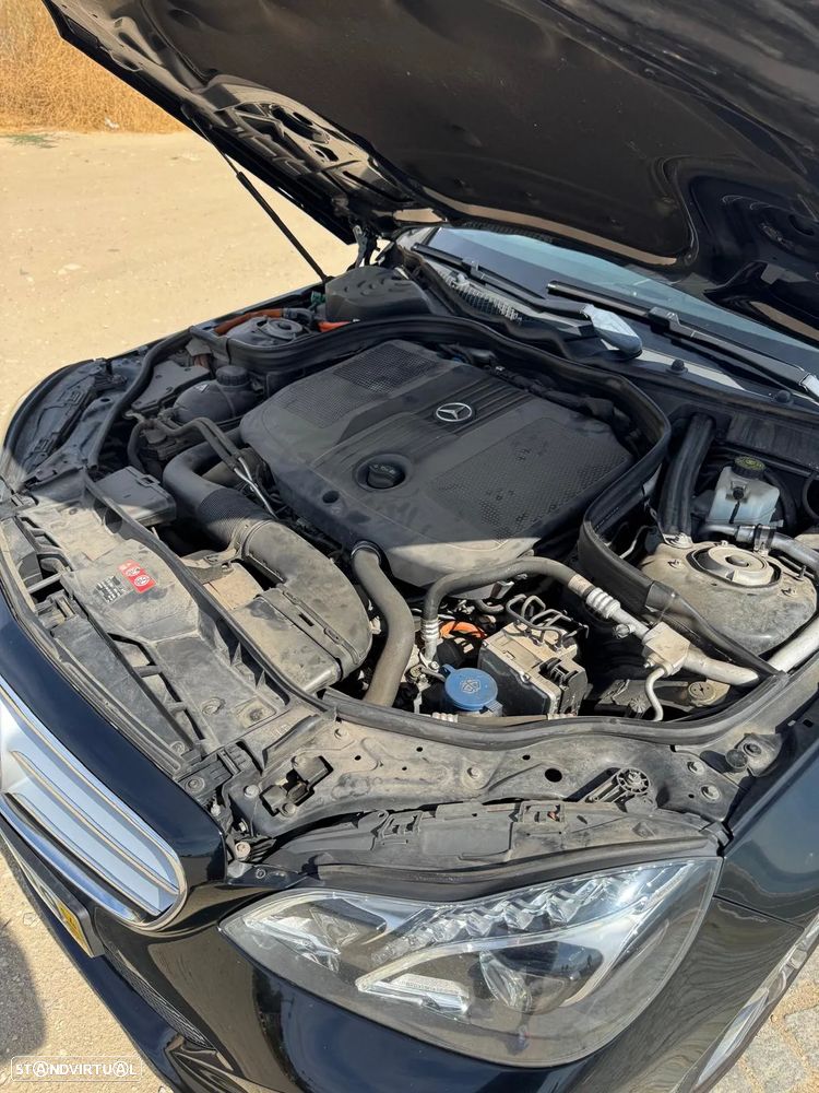 Mercedes-Benz E 300 Bluetec Hybrid Avantgarde - 45