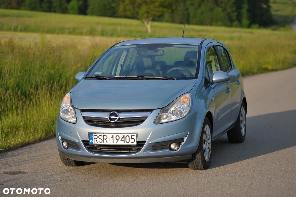 Opel Corsa 1.4 16V Edition - 1