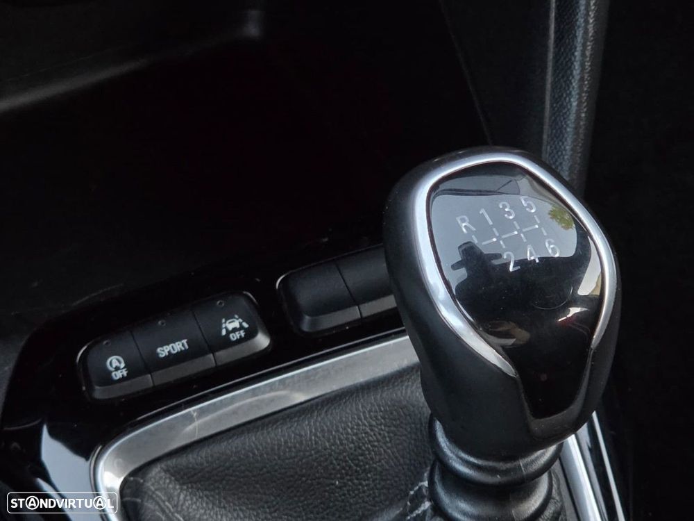 Opel Corsa 1.2 T GS - 19