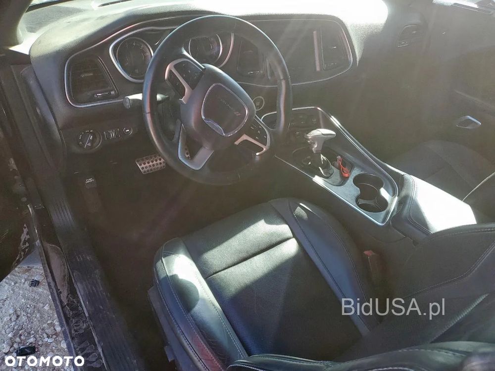 Dodge Challenger Automatik SXT Plus - 8