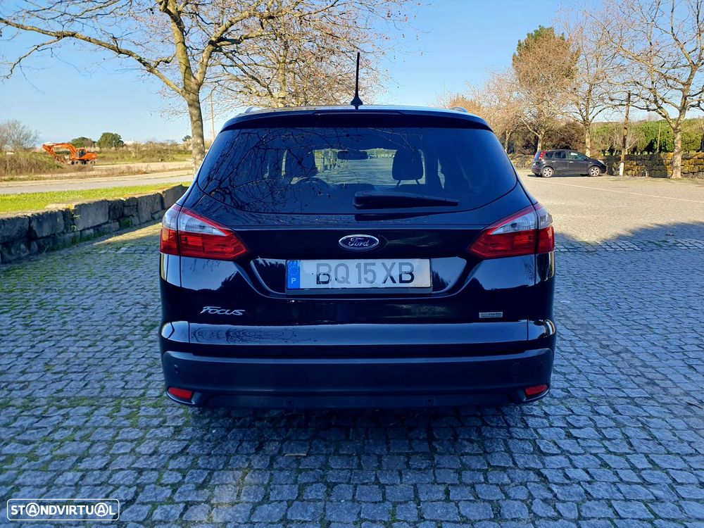 Ford Focus SW 1.0 EcoBoost S&S Titanium - 9