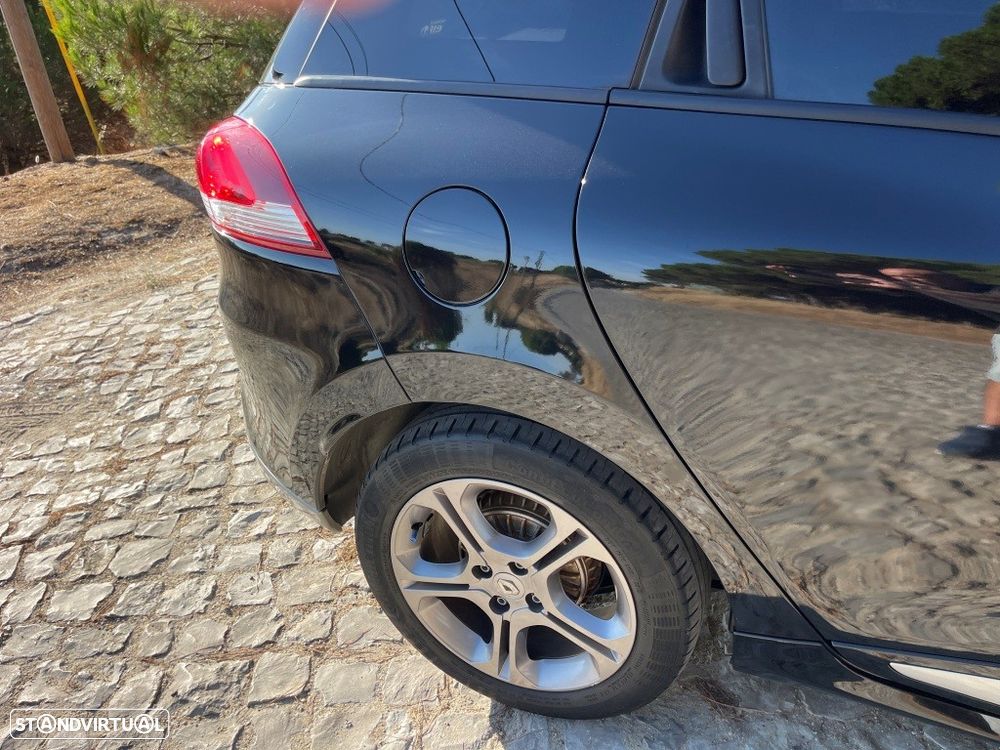 Renault Clio Sport Tourer 0.9 TCe GT Line - 18