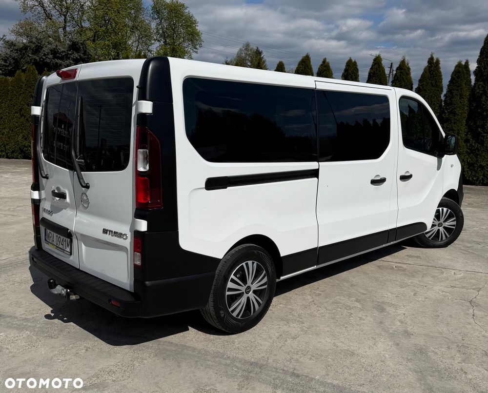 Opel Vivaro L2H1 2,9t Elegance Business - 8