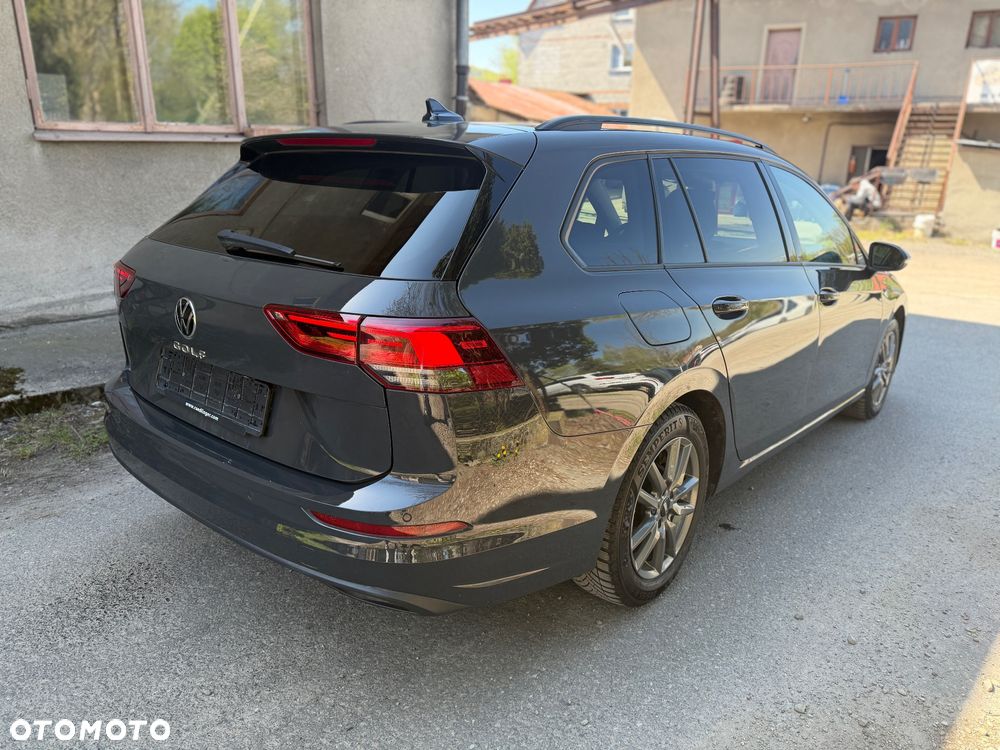 Volkswagen Golf Variant 2.0 TDI SCR DSG Life - 6