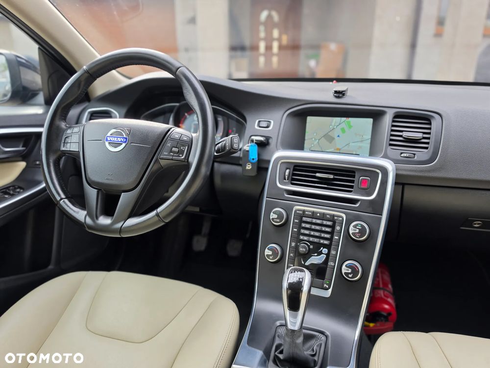 Volvo V60 - 27