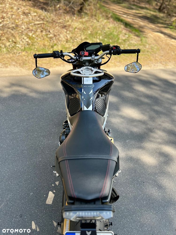 Yamaha MT - 5