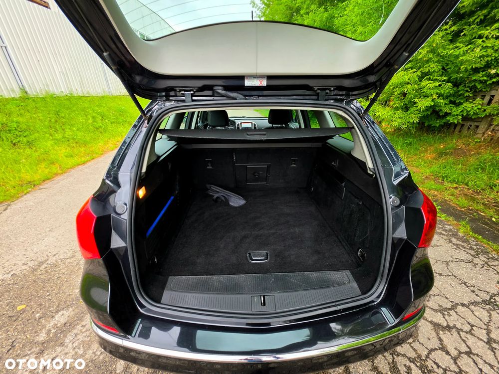 Opel Astra 1.4 Turbo Cosmo - 22