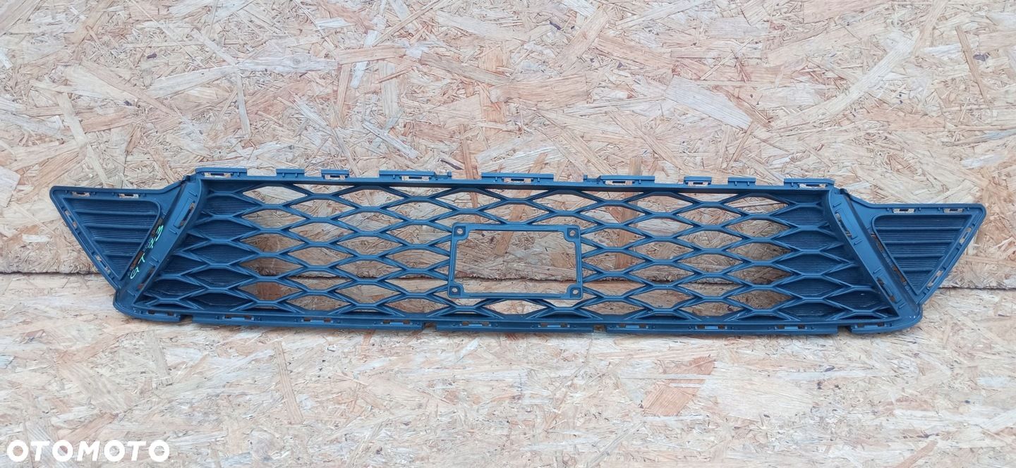 KIA CEED III 3 GT 18- ATRAPA GRILL KRATKA ZDERZAKA PRZÓD 86561-J7710 - 1