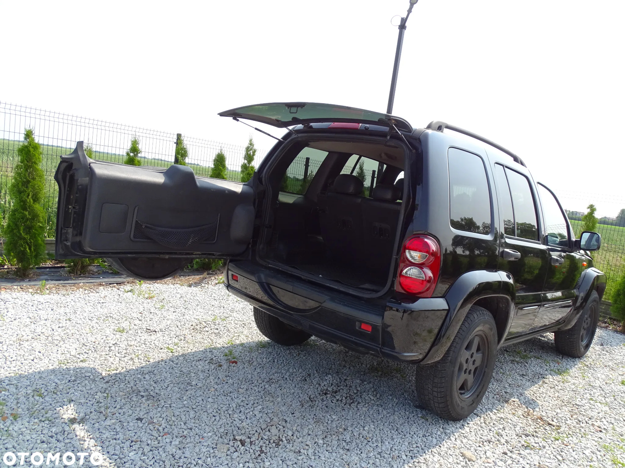 Jeep Liberty 3.7 4x4 - 3