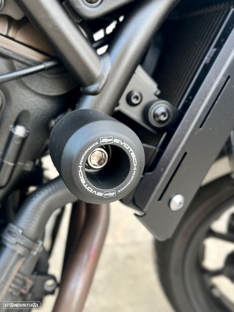 Yamaha XSR 700 ABS - 5