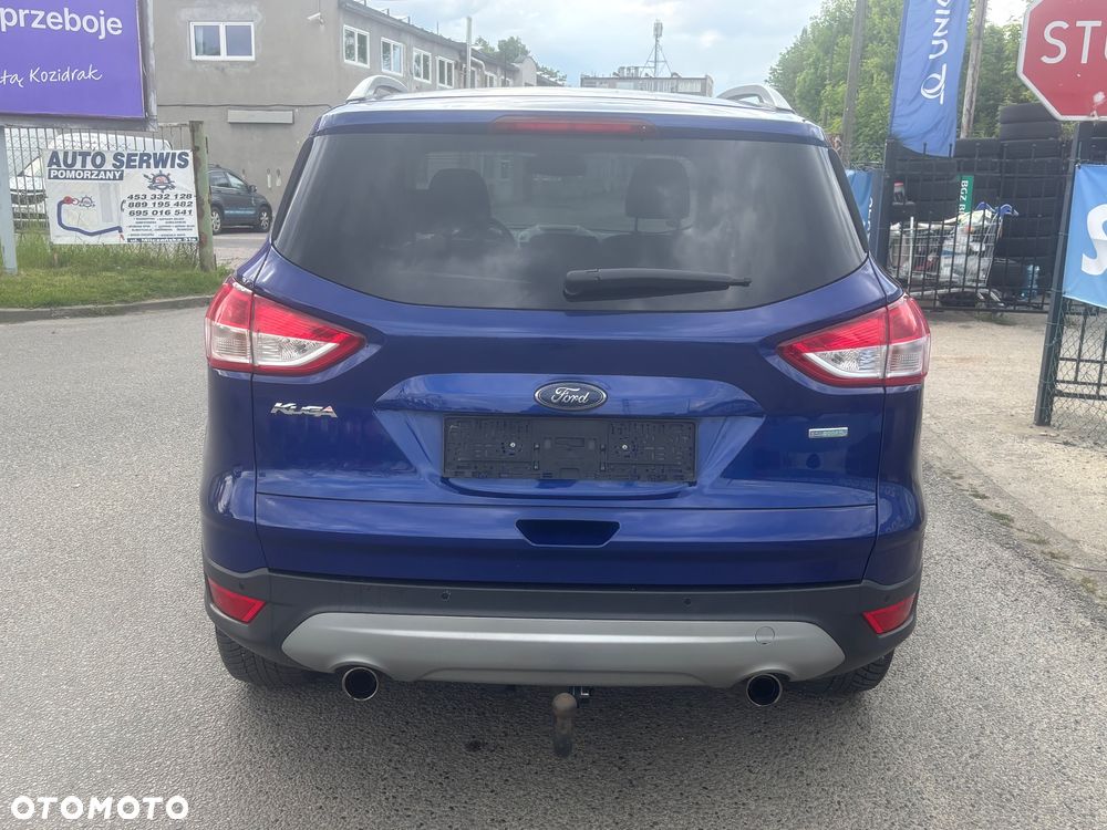 Ford Kuga 1.5 EcoBoost 2x4 Titanium - 25