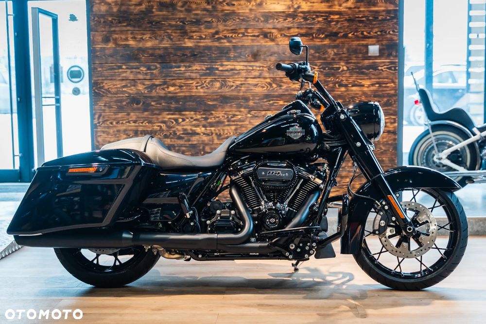 Harley-Davidson Touring Road King - 2