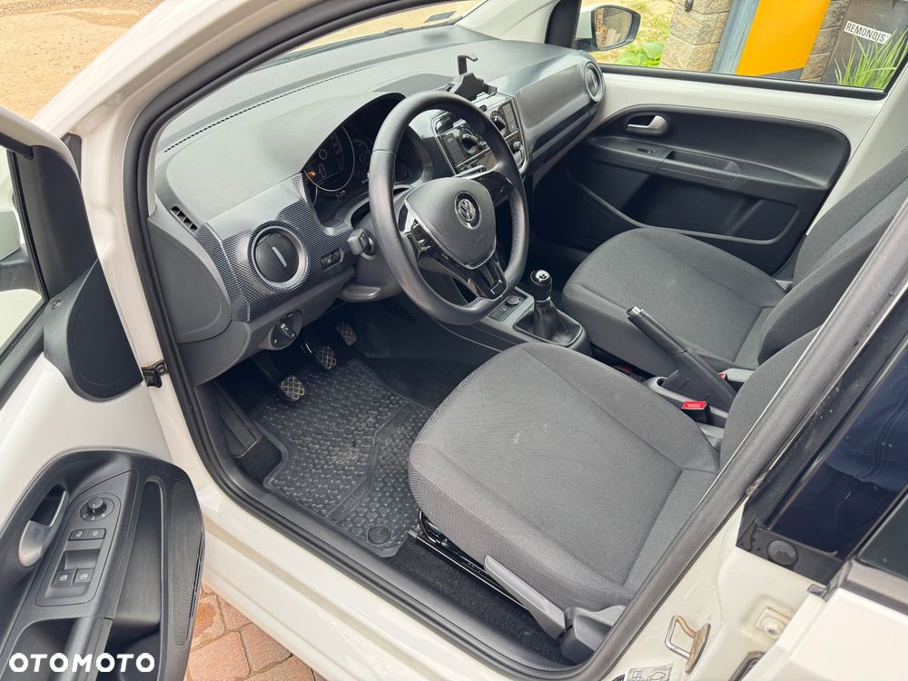 Volkswagen up! 1.0 move - 13