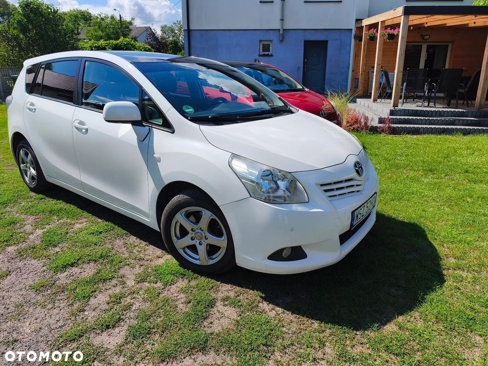 Toyota Verso 1.8 Sol - 19