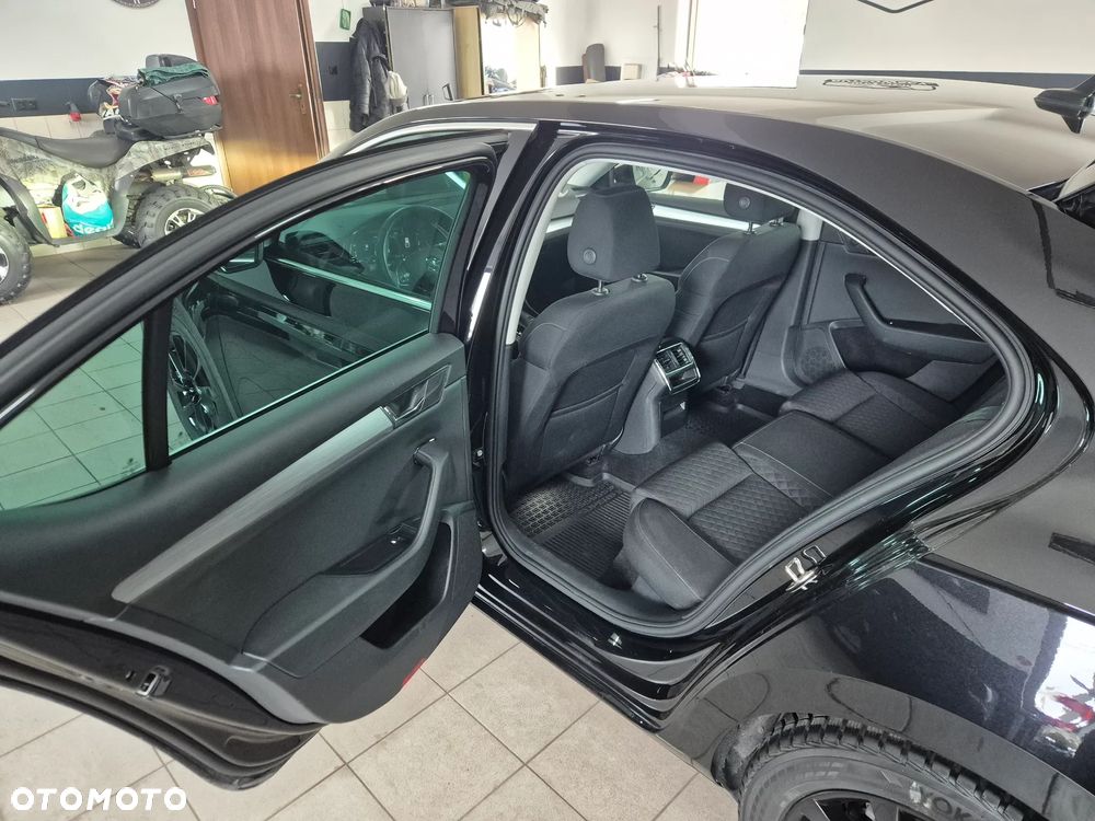 Skoda Superb 2.0 TSI Style DSG - 12