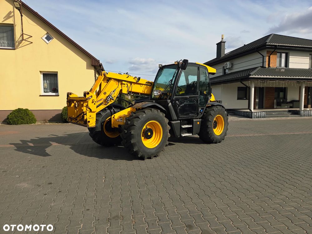 JCB 536 70 AGRI SUPER 541 70 532 70 550 80 535 95 MANITOU MERLO - 7