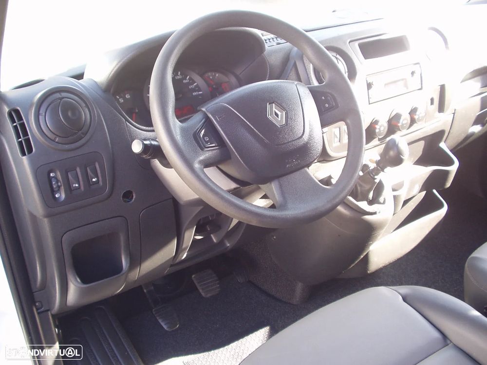 Renault Master 2.3 DCI L2H2 130cv **7 Lugares** - 4