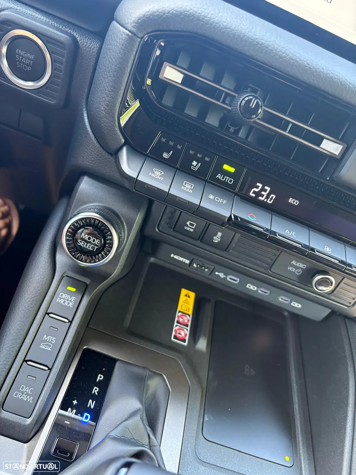Toyota Land Cruiser 2.8 D-4D Auto First Edition - 34