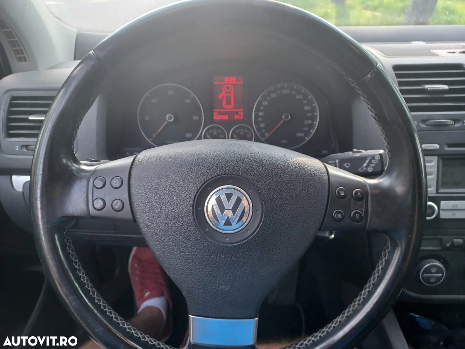 Volkswagen Golf 2.0 TDI 4Motion United - 5