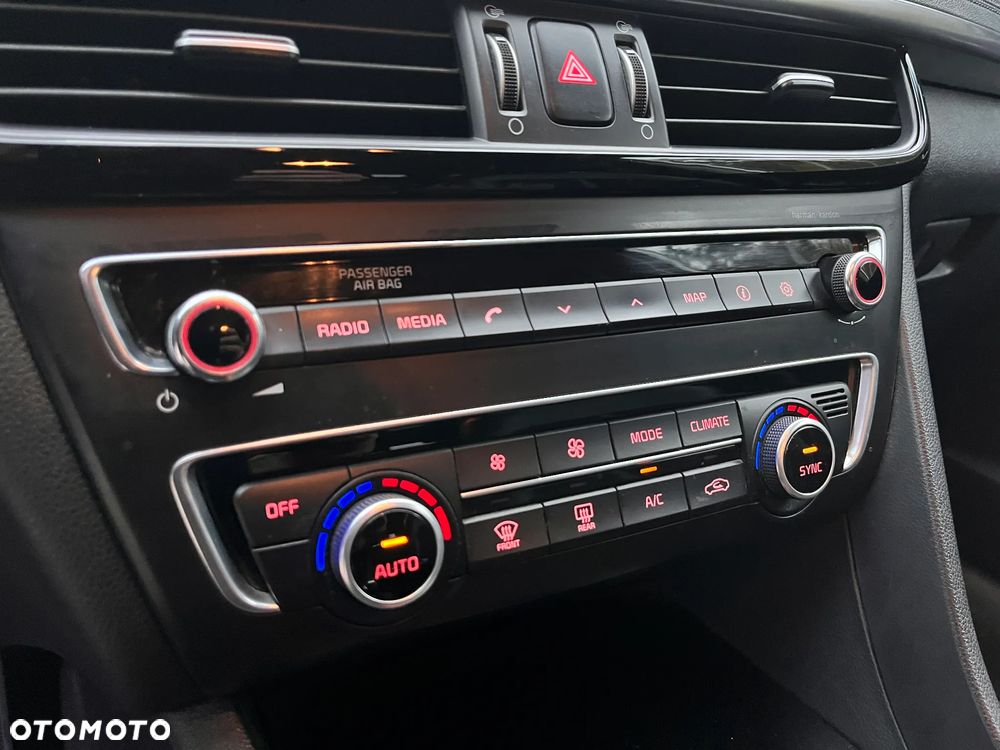 Kia Optima 1.7 CRDI GT Line DCT - 28