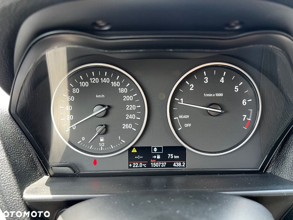 BMW Seria 1 116i - 25