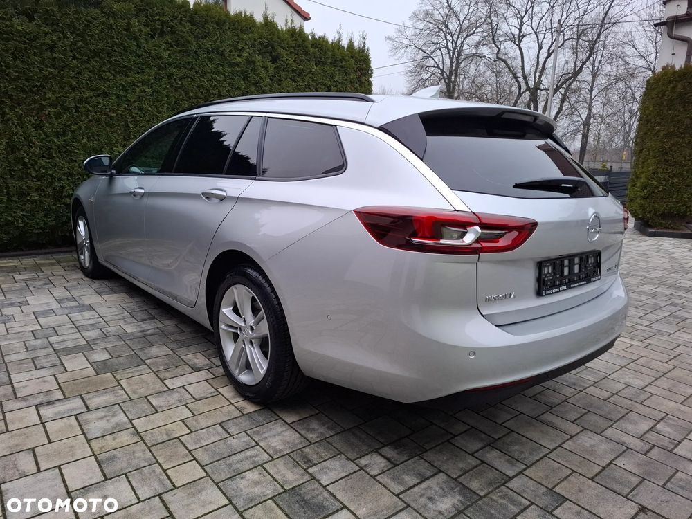 Opel Insignia - 10