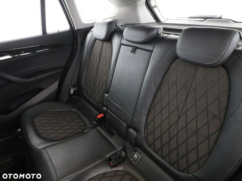 BMW X1 xDrive20d mHEV xLine - 18