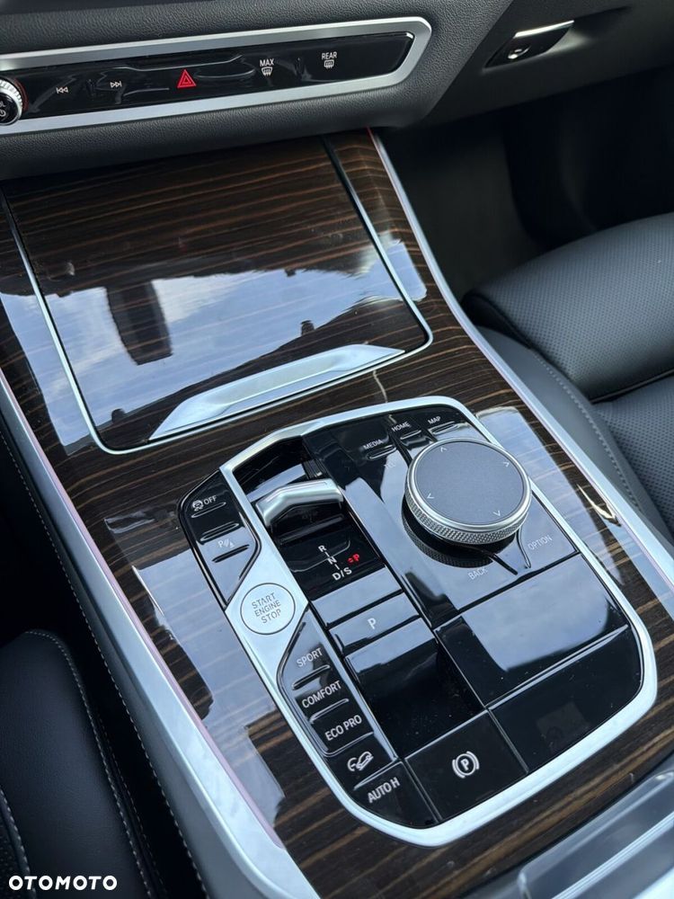BMW X5 xDrive30d mHEV sport - 25