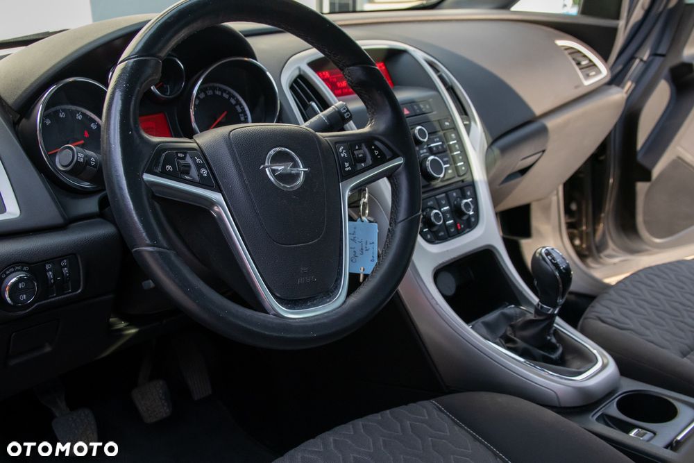 Opel Astra 1.4 T Enjoy - 7