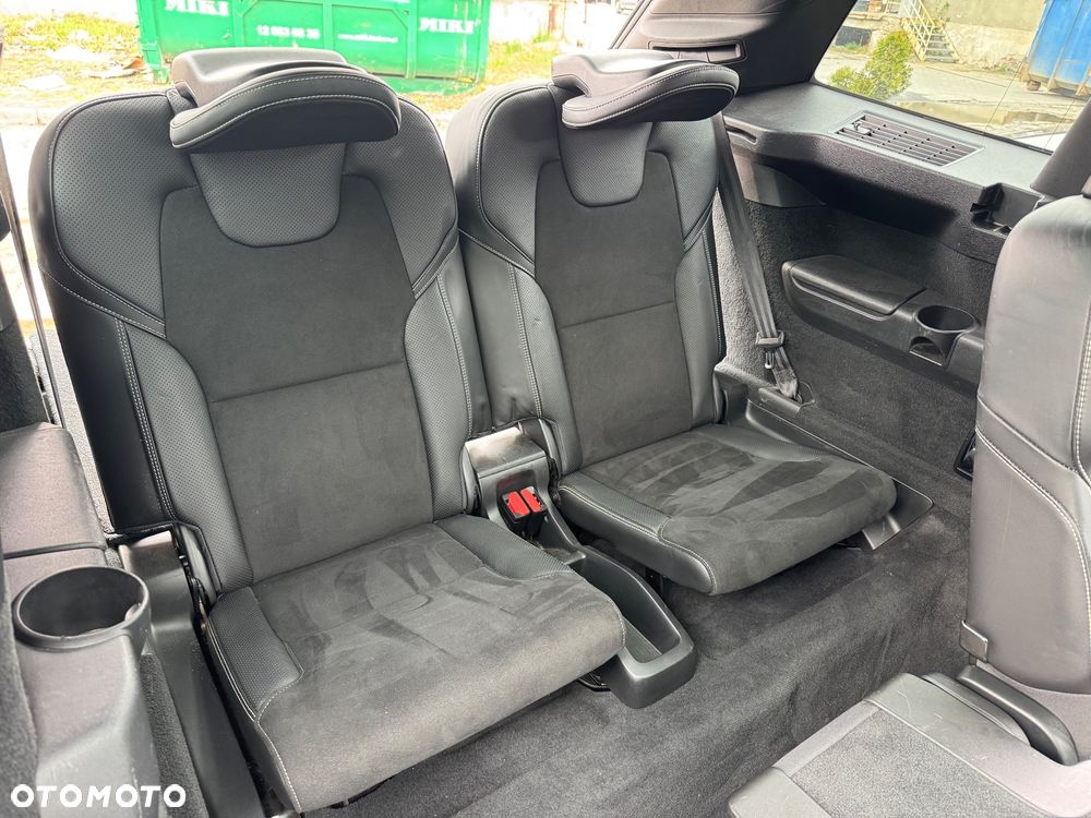 Volvo XC 90 - 23