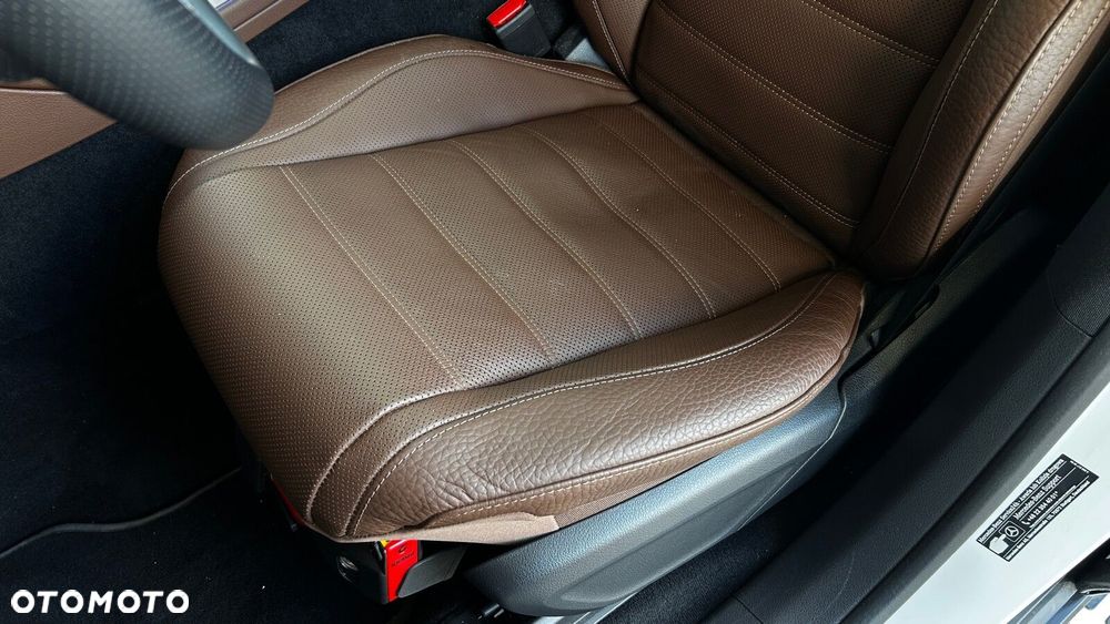 Mercedes-Benz GLS 450 d mHEV 4-Matic AMG Line - 13