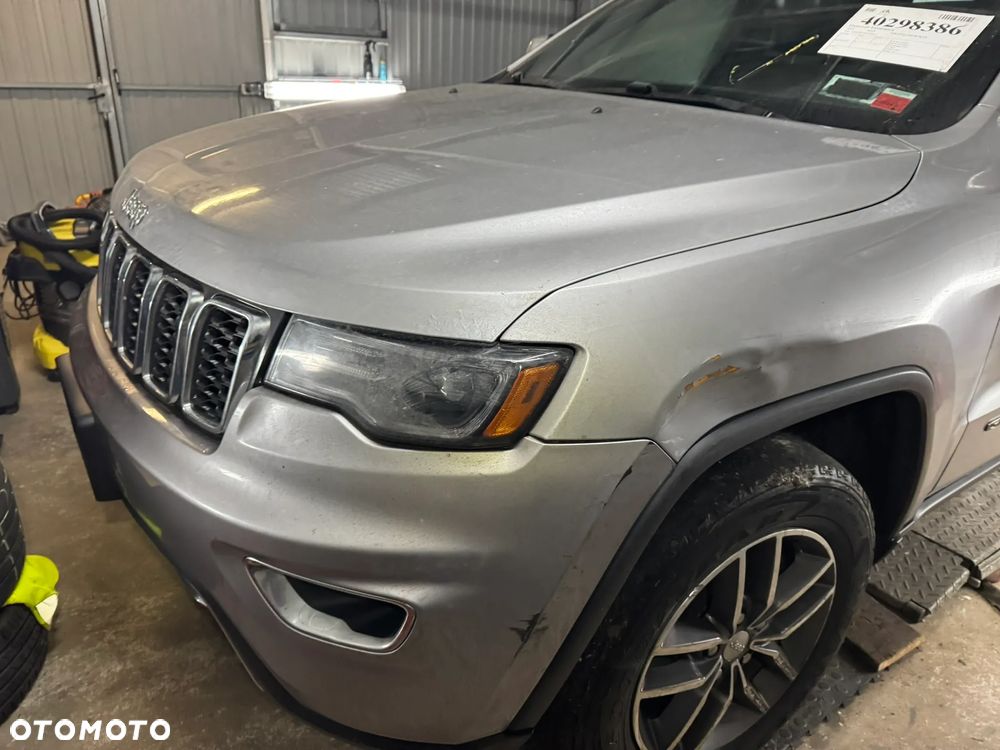 Jeep Grand Cherokee 3.6 V6 Overland - 35