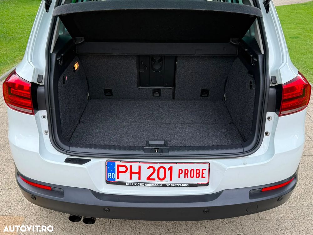 Volkswagen Tiguan 2.0 TDI DPF 4Motion BlueMotion Technology DSG Exclusive - 23