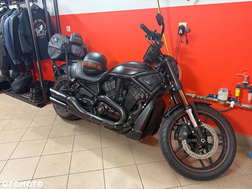 Harley-Davidson V-Rod Night Rod - 4