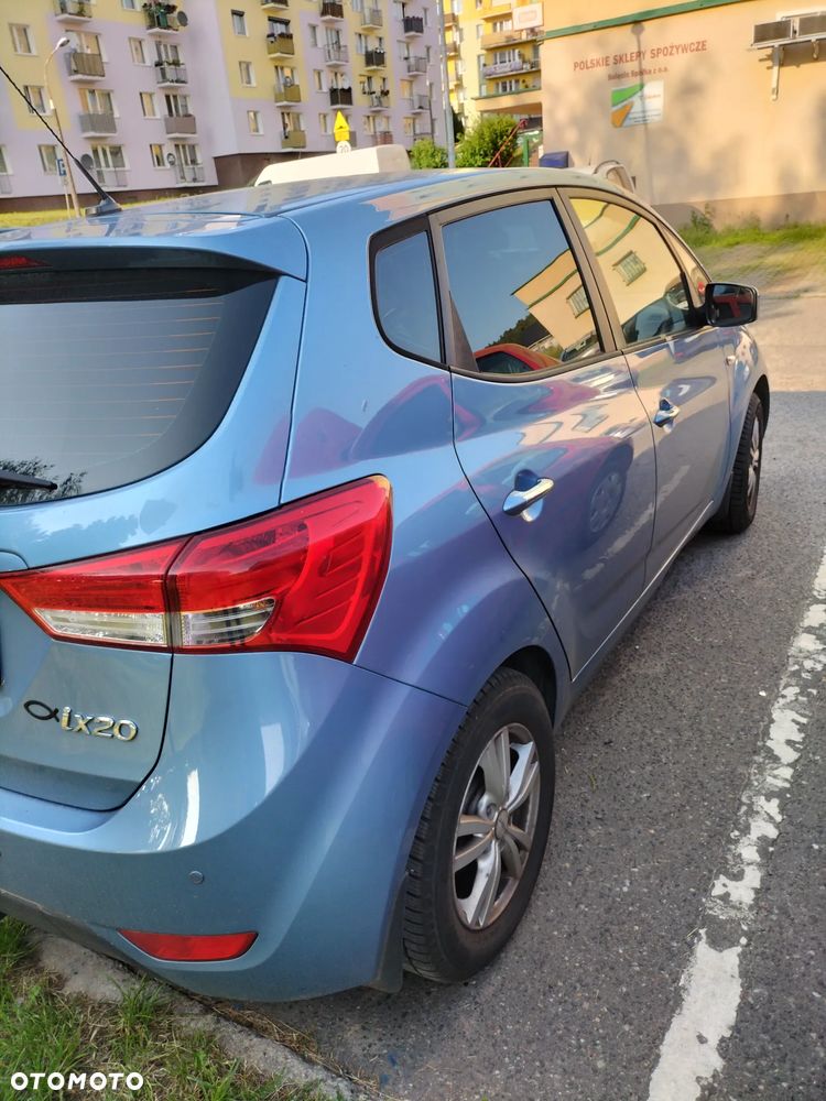 Hyundai ix20 1.4 Classic + - 4