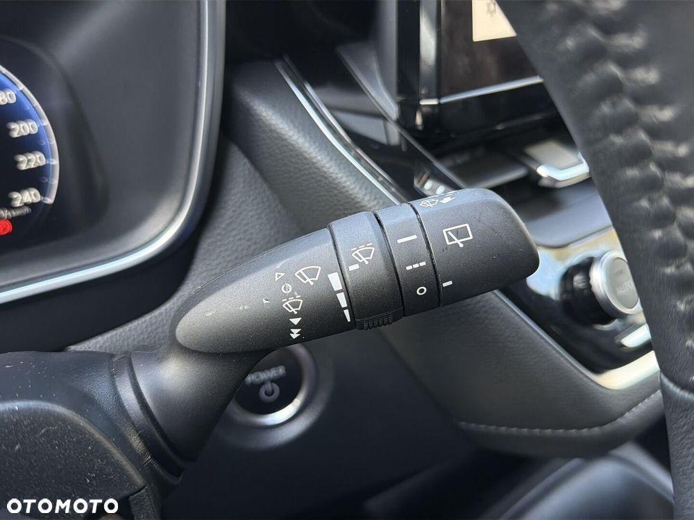 Toyota Corolla 1.8 Hybrid Comfort - 24