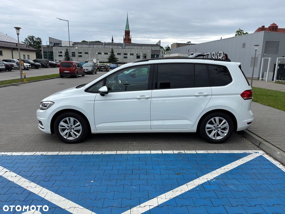 Volkswagen Touran 1.5 TSI EVO Comfortline DSG - 4
