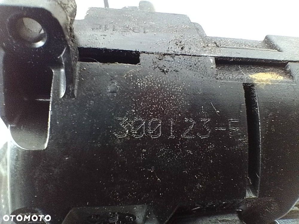 ZAMEK DRZWI LEWY PRZÓD RENAULT CLIO III FL 300123-F - 9