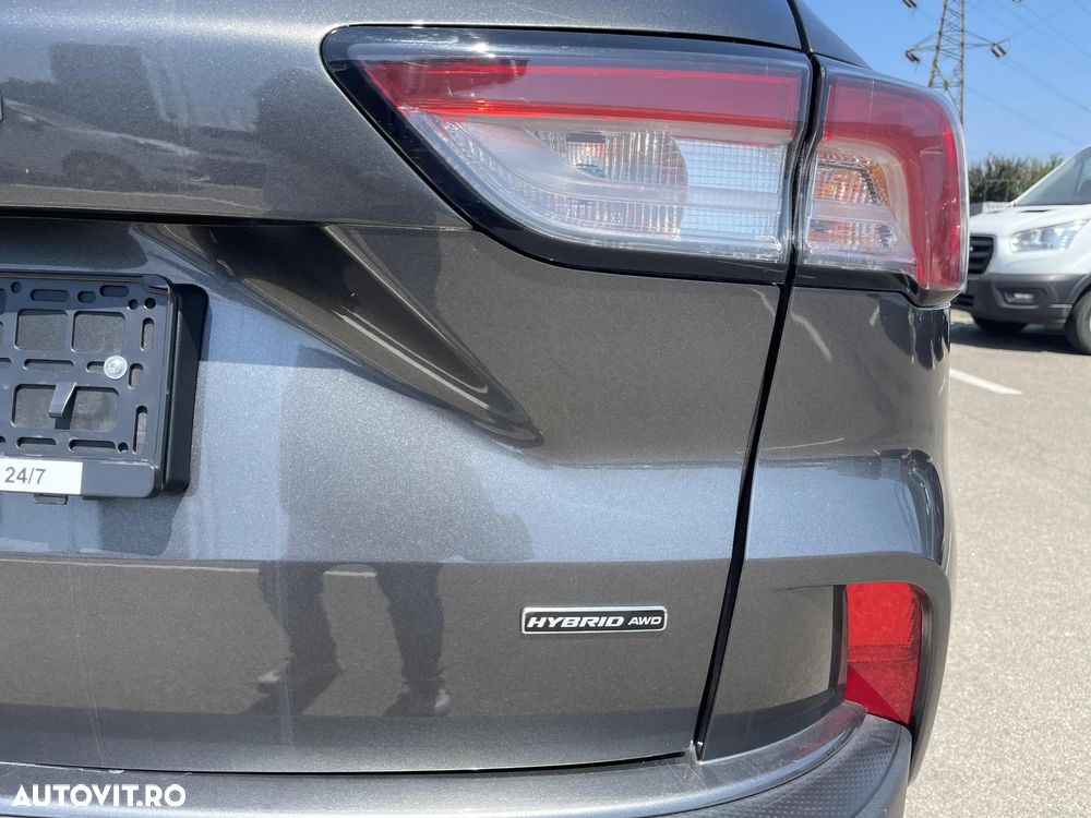 Ford Kuga - 31